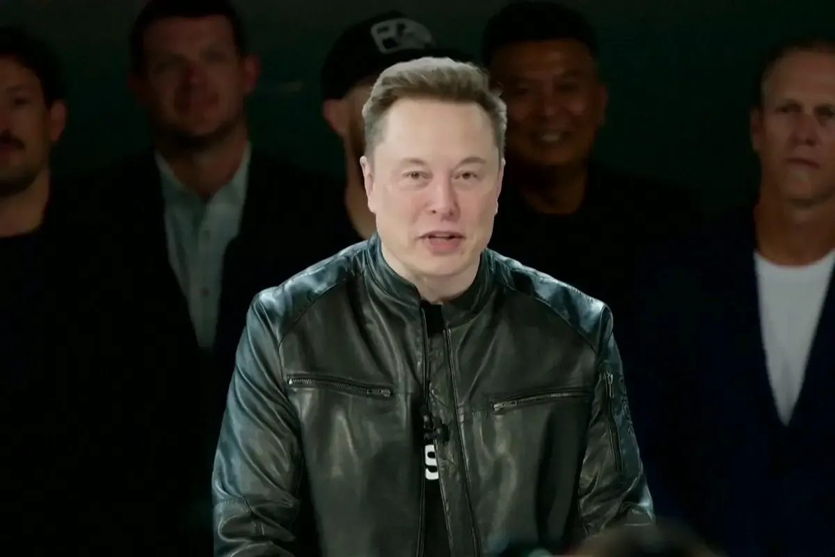 Elon Musk Jadi Triliuner Pertama Usai IPO SpaceX Pecahkan Rekor