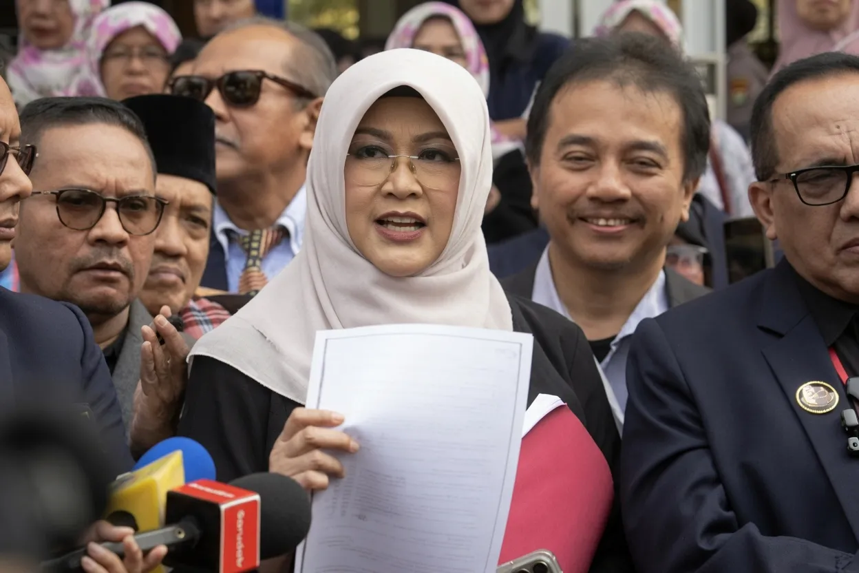 Kenapa Eksepsi Dokter Tifa Dikabulkan?