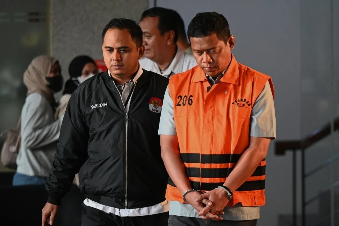 KPK Duga Dana Bencana BNPB Dipakai Adik Eks Kepala untuk Beli Saham