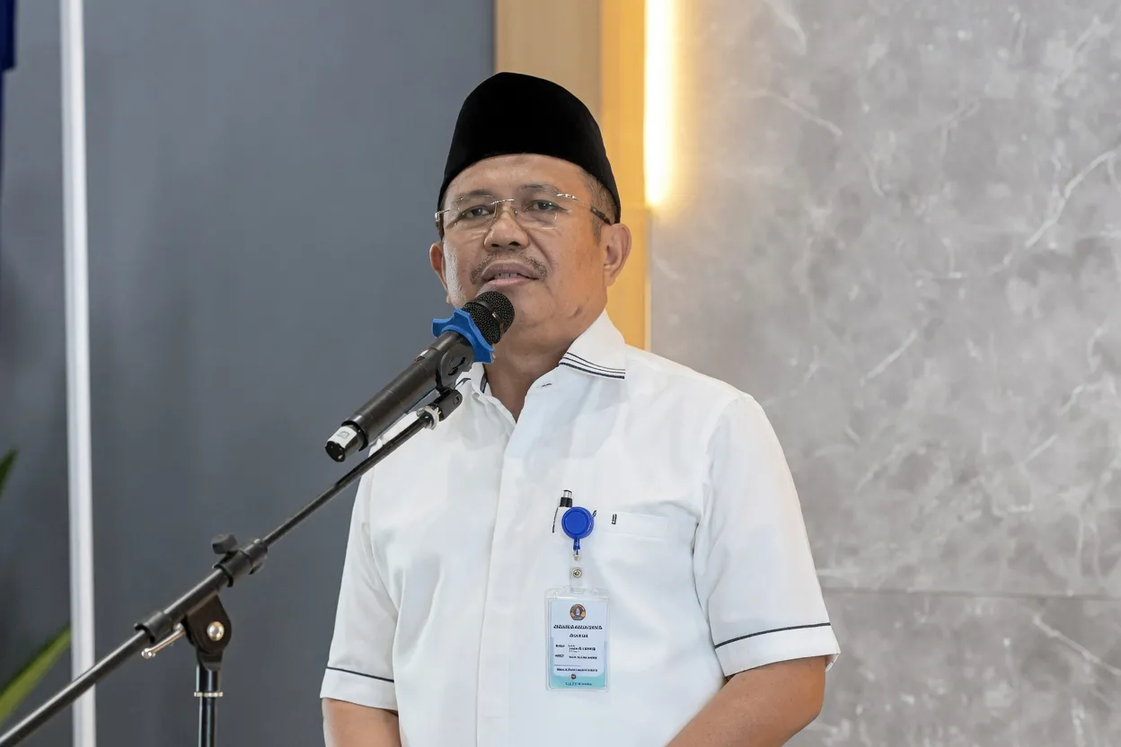 KPK Periksa Bupati Lombok Barat dan Enam Orang