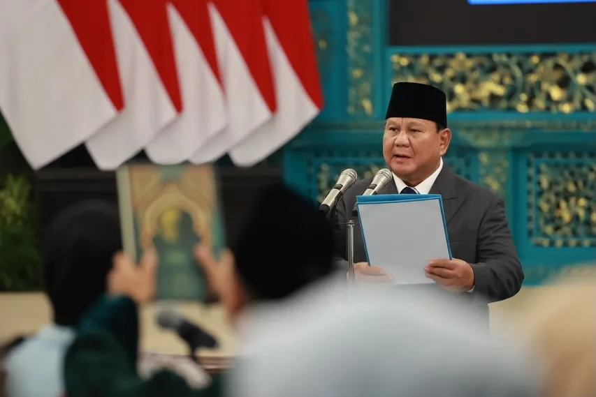 Prabowo Jawab Kritik Media Asing Soal MBG dan Ekonomi