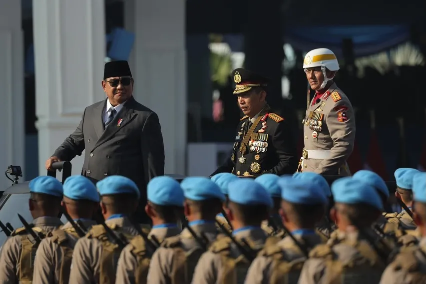 Prabowo Minta Polri Jaga Kepercayaan Masyarakat, Jangan Sombong
