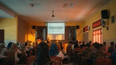 Guru Honorer Semarang 'Diburu', Disdikbudpora Diduga Tagih Paksa Rp4 Juta ke Rekening Janggal