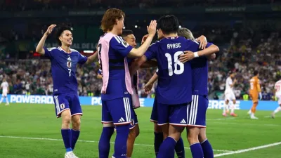 Jepang Hancurkan Tunisia 4-0, Samurai Biru Melaju Percaya Diri