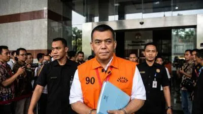 Tumbal di Altar Birokrasi: Membongkar Celah Dakwaan Ratusan Miliar dan Kriminalisasi Silmy Karim