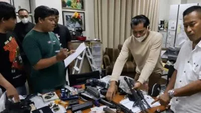 Ada Tiga Versi Temuan Senjata Sekolah Jaksel Disorot, Mana yang Akurat?